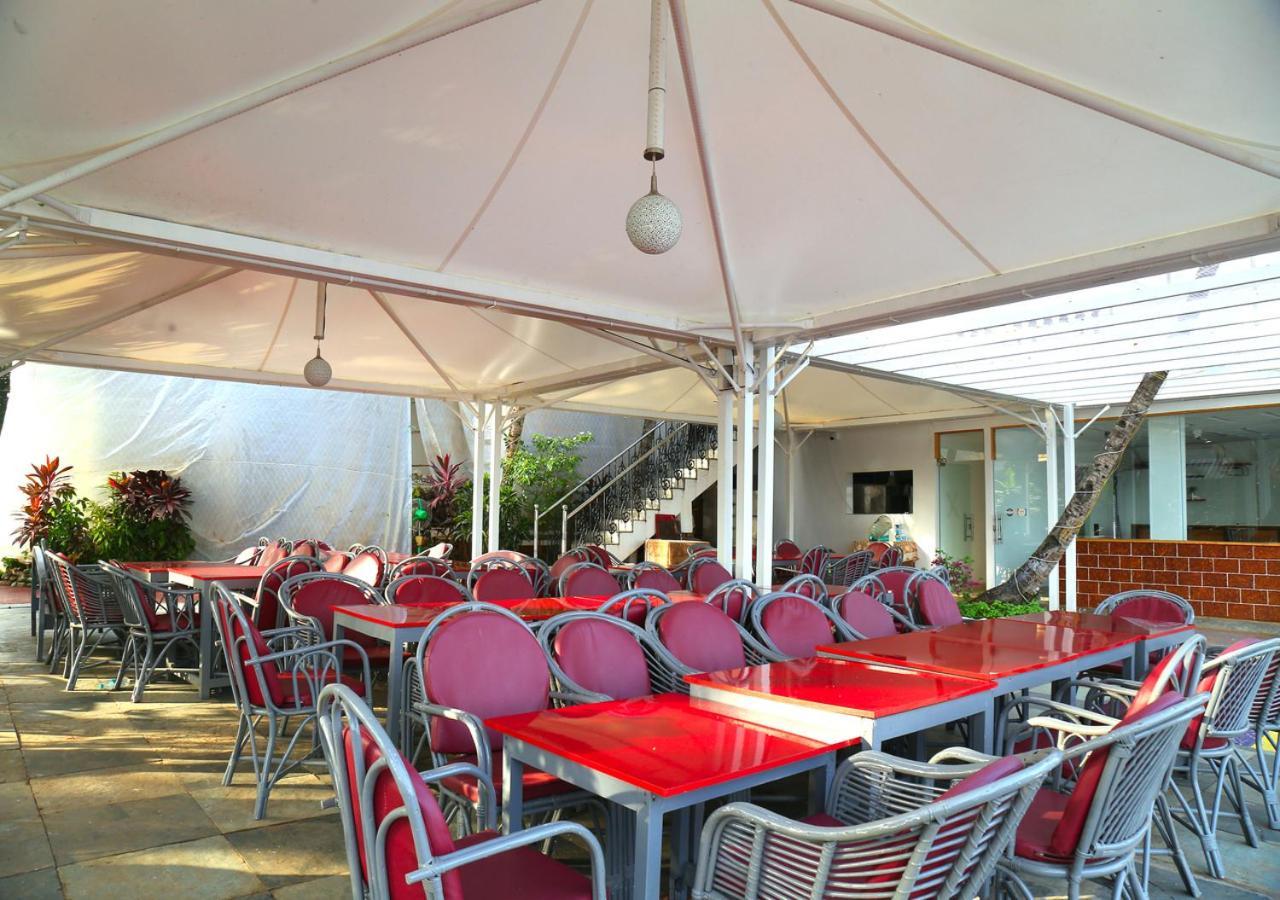 M Aples Jacks Place Hotel Cavelossim Exterior foto