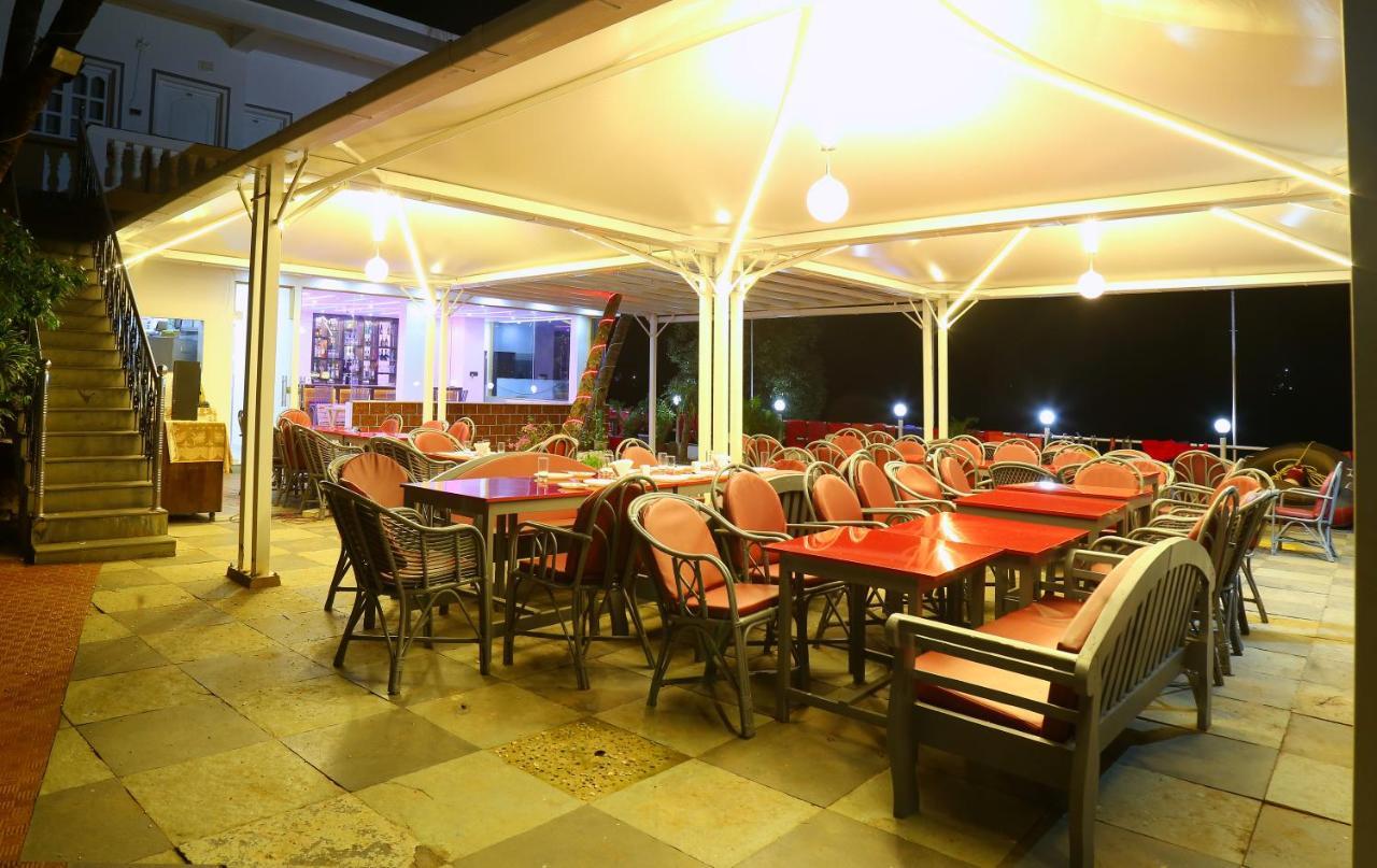 M Aples Jacks Place Hotel Cavelossim Exterior foto