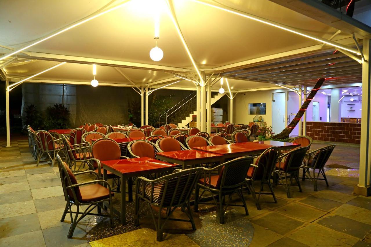 M Aples Jacks Place Hotel Cavelossim Exterior foto
